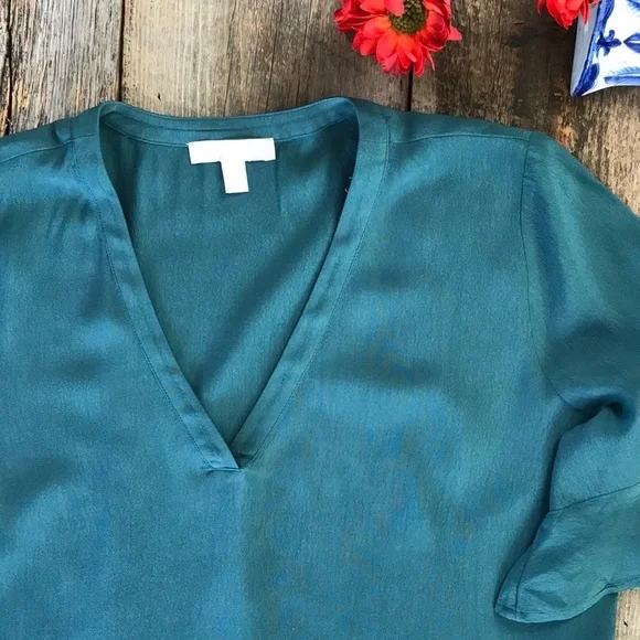 Chelsea28 Ruffle Sleeve V-Neck Top Teal Size Medium - Picture 4 of 12